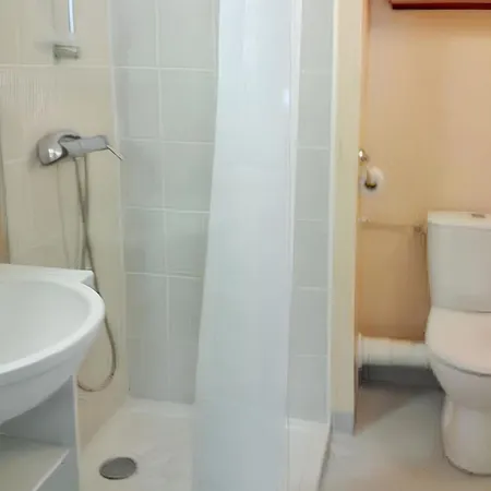 Maison De Charme A Avec Piscine Partagee Vendres